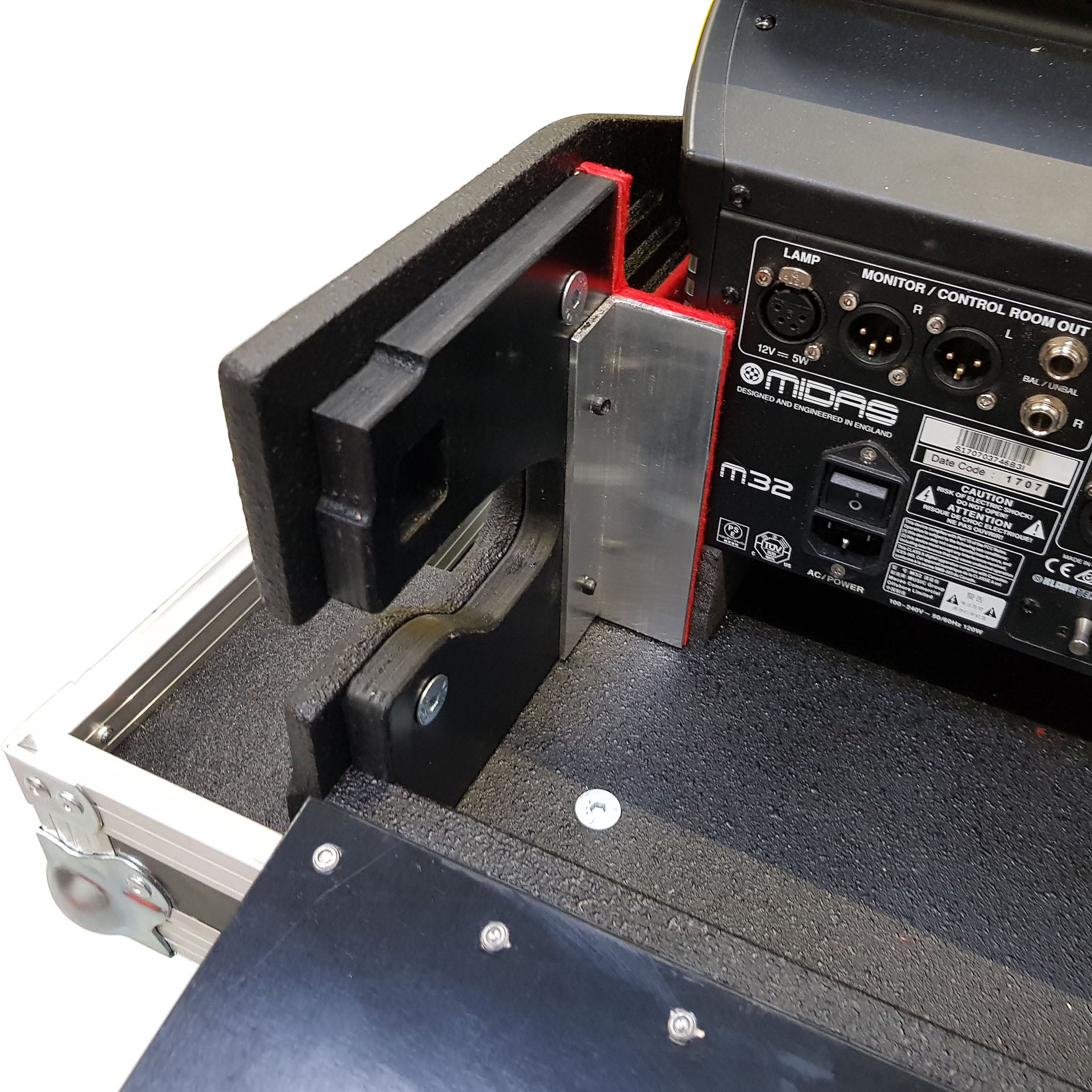 MIDAS M32 Flip-Ready Hydraulic Console Easy Retracting Lifting Case by ZCASE