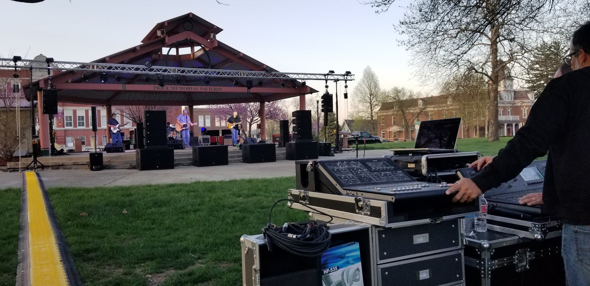 Pair of 1 Ton Manual Chain Hoist with 30 Ft (9 M) Chain for Stage Truss roof system and line array speakers